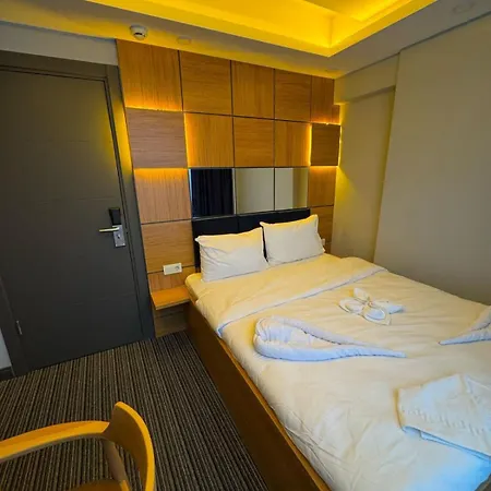 Premium Palace *